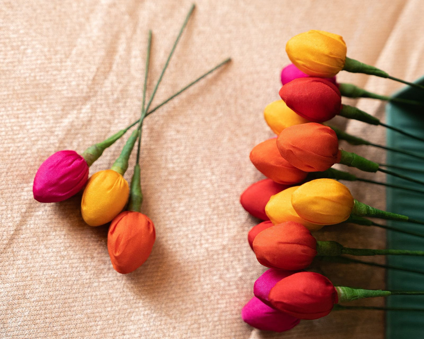 Decor Embellishments & Flowers Silk Buds