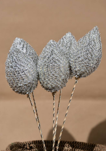 Decor Gota buds.