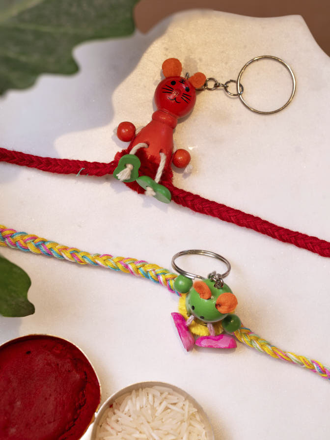 WOODEN TOYS