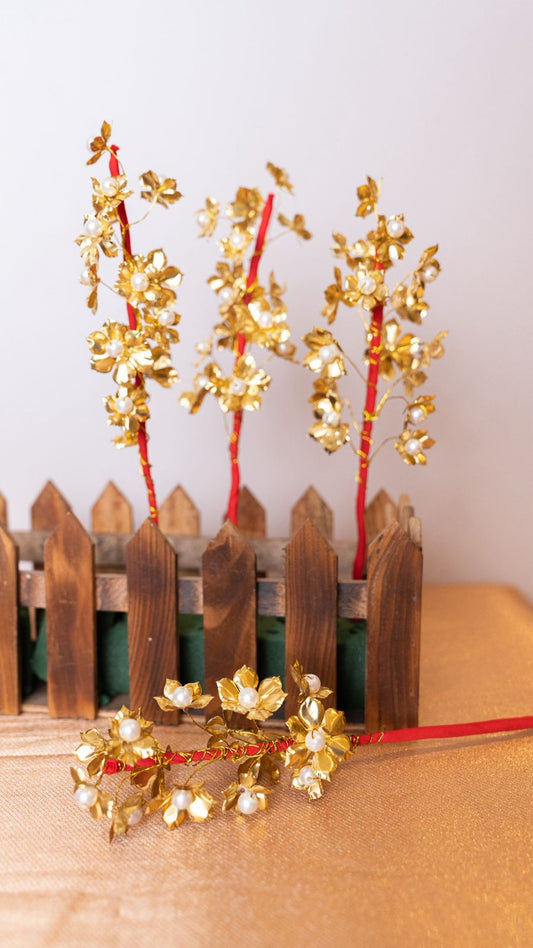 Decor Embellishments & Flowers Golden